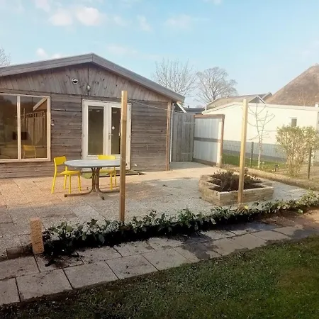 Tiny House Nabij De Kust Villa Dirkshorn Exterior photo